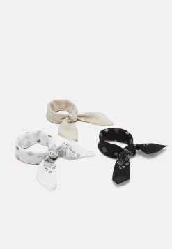Pier One BANDANA UNISEX 3 PACK - Tuch - Black/white/beige -Pier One Verkaufsgeschäft 07b97c3020c049de90779ce451692b29 1