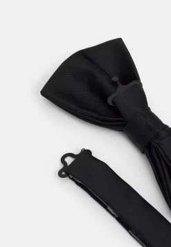 Pier One SET - Einstecktuch - Black 8 Pier One SET - Einstecktuch - Black -Pier One Verkaufsgeschäft 0c31a86118a34f4aa1aaadb742e27768