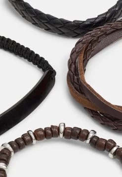 Pier One 5 PACK - Armband - Silver-coloured 8 Pier One 5 PACK - Armband - Silver-coloured -Pier One Verkaufsgeschäft 0cc5c70ea86e4ffcbe05e2d3fc799769