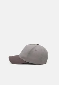 Pier One UNISEX - Cap - Grey/dark Grey 8 Pier One UNISEX - Cap - Grey/dark Grey -Pier One Verkaufsgeschäft 0d1514bf2f2b41f7b07e0906b1d9b71f