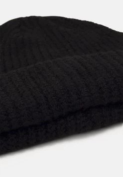 Pier One SHORT MICRO BEANIE UNISEX - Mütze - Black -Pier One Verkaufsgeschäft 0ebb65d54b0643c5908d2c2364f4ca2c