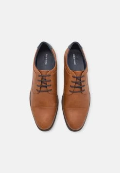 Pier One UNISEX - Schnürer - Brown -Pier One Verkaufsgeschäft 2096e0cc4a1b4ec19ffbe489243beffe