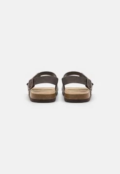 Pier One UNISEX - Riemensandalette - Dark Brown 8 Pier One UNISEX - Riemensandalette - Dark Brown -Pier One Verkaufsgeschäft 3ab13fc8e6dd44d39a02f99a9fd8e8e2