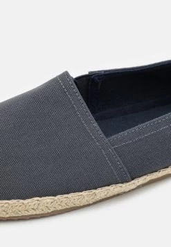Pier One UNISEX - Espadrille - Dark Grey 11 Pier One UNISEX - Espadrille - Dark Grey -Pier One Verkaufsgeschäft 401b2a9b74114e80a73dde61f7ec34a5