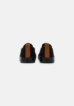 Pier One UNISEX - Slipper - Black -Pier One Verkaufsgeschäft 498de95b879f4ad0a437960998fc617e