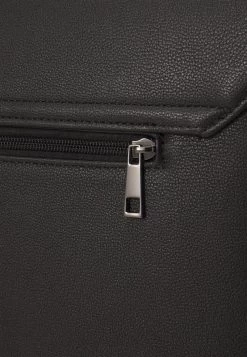 Pier One Umhängetasche - Black -Pier One Verkaufsgeschäft 62d724f6de5f4920b897e4e1d27e8fad