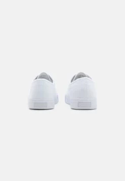 Pier One UNISEX - Sneaker Low - White -Pier One Verkaufsgeschäft 68b711ddaecd4cfaacd471e0905628b6