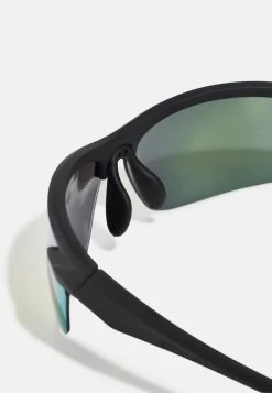 Pier One UNISEX - Sonnenbrille - Black 8 Pier One UNISEX - Sonnenbrille - Black -Pier One Verkaufsgeschäft 69cd574c9d65449d8133ee94fb41b8ad