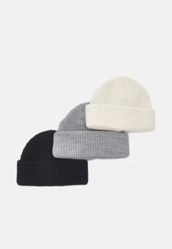 Pier One UNISEX 3 PACK - Mütze - Black/dark Grey/off-white/ -Pier One Verkaufsgeschäft 6a7fb1651b45408db7e99ab385714124