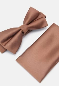 Pier One SET - Sonstige Accessoires - Brown -Pier One Verkaufsgeschäft 6af7cf88b06048ef8a845d4f3a089f0a