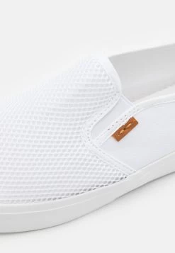 Pier One UNISEX - Slipper - White -Pier One Verkaufsgeschäft 7af3f76c7d3048f7ace815eb38fb78e9