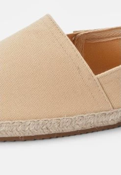Pier One RENA ESPADRILLE UNISEX - Espadrille - Beige -Pier One Verkaufsgeschäft 7bf9f79cf7ad4df8a90b17f86d74fca8