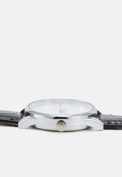 Pier One UNISEX - Uhr - Black -Pier One Verkaufsgeschäft 8310a8d6beeb42dfa6f09289ac50faa8