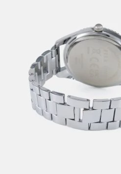 Pier One UNISEX - Uhr - Silver-coloured/green -Pier One Verkaufsgeschäft 86d5265bdec74c299b60e4d4fbea44ee