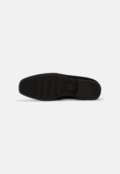 Pier One Business-Slipper - Black 11 Pier One Business-Slipper - Black -Pier One Verkaufsgeschäft 8e14cfd6804641b08020017c076aac0d