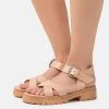 Pier One LEATHER - Riemensandalette - Beige