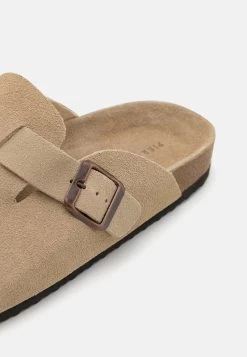 Pier One LEATHER UNISEX - Clogs - Beige 11 Pier One LEATHER UNISEX - Clogs - Beige -Pier One Verkaufsgeschäft 9441d91098484a458d337de47de41e02