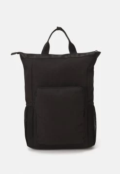 Pier One UNISEX - Tagesrucksack - Black -Pier One Verkaufsgeschäft a54f13f7ae1743a59153dd3017080e70 1