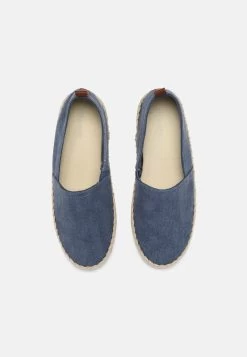 Pier One RENA ESPADRILLE UNISEX - Espadrille - Blue -Pier One Verkaufsgeschäft a712e8e1ca864c359ade29147a29a43e