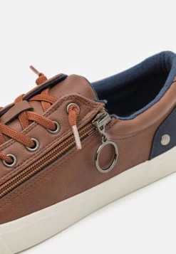 Pier One UNISEX - Sneaker Low - Cognac -Pier One Verkaufsgeschäft a71d3c18ca7a432ea8b51be2bf35ac80