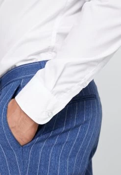 Pier One 2 PACK - Businesshemd - White -Pier One Verkaufsgeschäft aac9d6ccd1dd4835ae790e1e3552ae2c