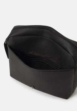 Pier One Umhängetasche - Black -Pier One Verkaufsgeschäft bd8bc0c71e68430e9951a6fd9a3e8f72