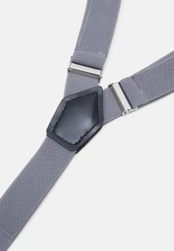 Pier One SET - Sonstige Accessoires - Grey 10 Pier One SET - Sonstige Accessoires - Grey -Pier One Verkaufsgeschäft c16c906ae6e54cdb9fadbe21a76974f1