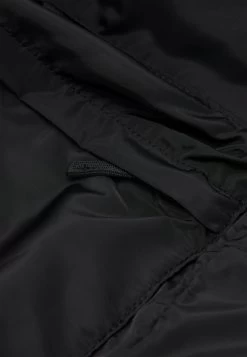 Pier One Tagesrucksack - Black 9 Pier One Tagesrucksack - Black -Pier One Verkaufsgeschäft c9e4a23674b548b1b2272b5f742c3662