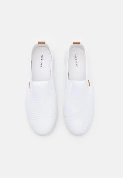 Pier One UNISEX - Slipper - White -Pier One Verkaufsgeschäft cab355a5a66847138fab0310c479705c