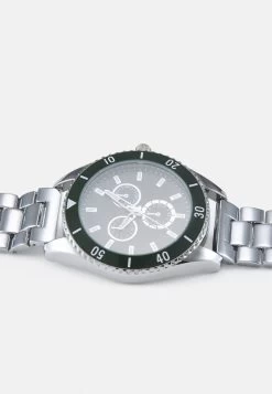 Pier One UNISEX - Uhr - Silver-coloured/green -Pier One Verkaufsgeschäft cd939269d4a648bcae4e5d43b23c8847