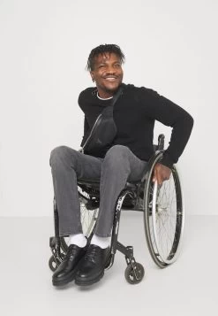 Pier One Jeans Straight Leg - Grey Denim -Pier One Verkaufsgeschäft d68e27744b6d4606b039de4932177e16