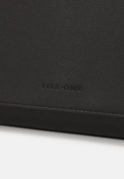 Pier One Umhängetasche - Black -Pier One Verkaufsgeschäft de47914765c748388e7d2adfd44cd119