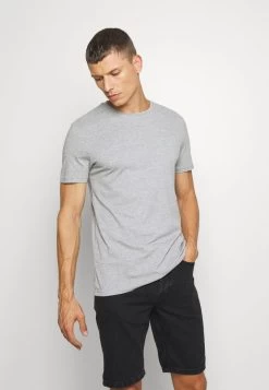 Pier One 7 PACK - T-Shirt Basic - White/blue/green 9 Pier One 7 PACK - T-Shirt Basic - White/blue/green -Pier One Verkaufsgeschäft eda6b13a6c134a3f80a2d698b4ee4ee0