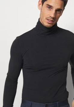 Pier One 2 PACK - Langarmshirt - Black -Pier One Verkaufsgeschäft f6facbef5a8c4d6f81caf69450eb10f4